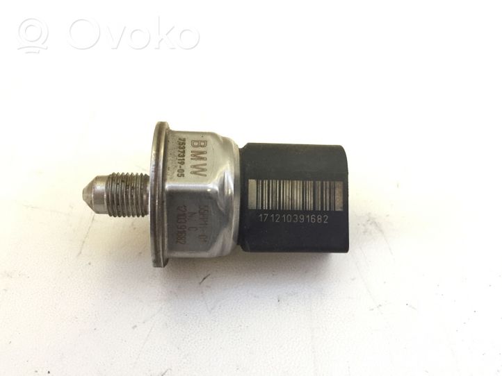 BMW 1 F20 F21 Sensor de presión de combustible 7537319