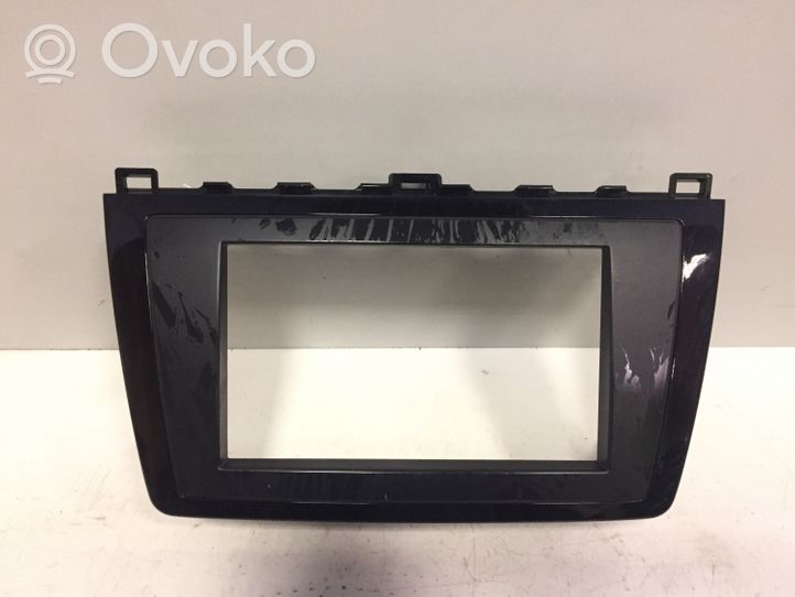 Mazda 6 Cadre, panneau d'unité radio / GPS G33C55221