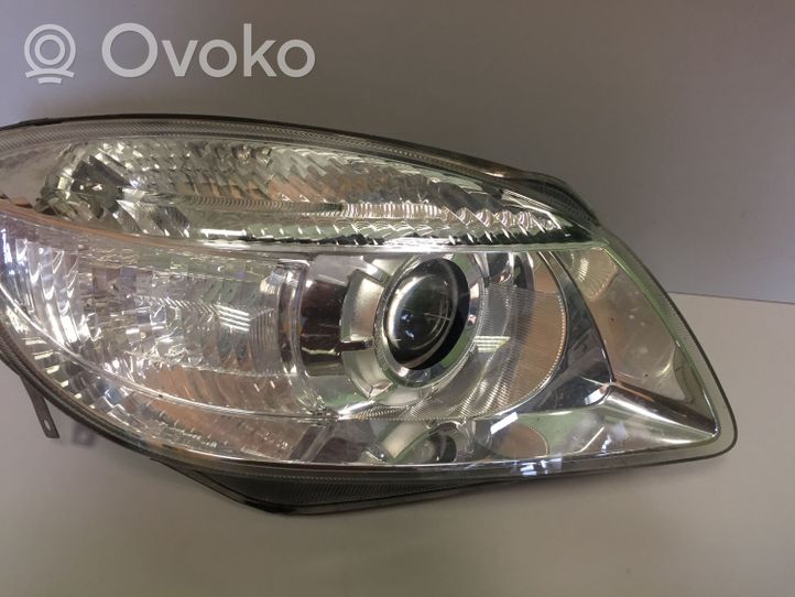 Skoda Roomster (5J) Lampa przednia 24783200