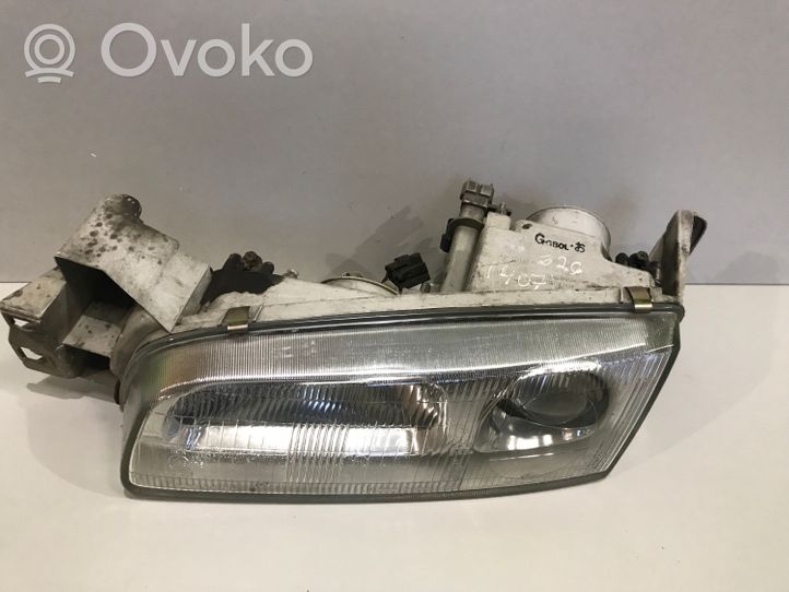 Mazda 626 Faro/fanale 041323