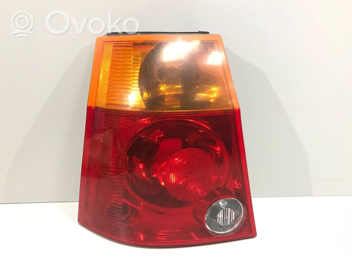 Chrysler Pacifica Lampa tylna 04857587