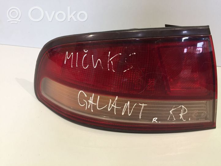 Mitsubishi Galant Lampa tylna 0431612
