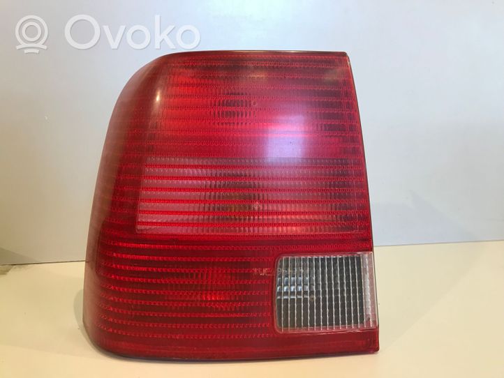 Volkswagen PASSAT B5 Luci posteriori 3B5945095F