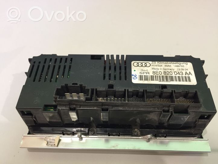 Audi A4 S4 B6 8E 8H Panel klimatyzacji 8E0820043AA