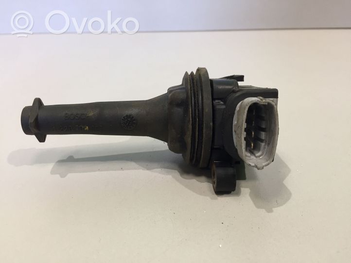 Volvo V50 Cewka zapłonowa wysokiego napięcia 30713417