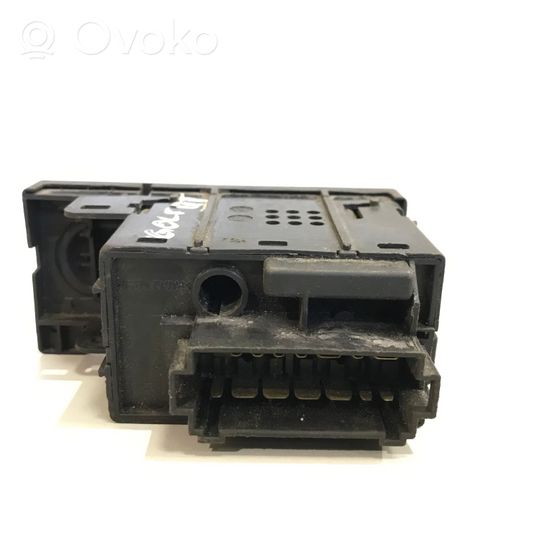 Volkswagen Golf III Interruptor de luz 1H6941531A