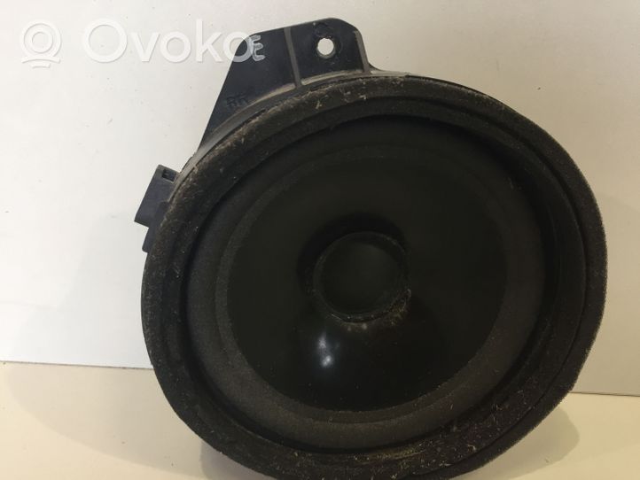 Subaru Outback Haut-parleur de porte avant 86301AJ000