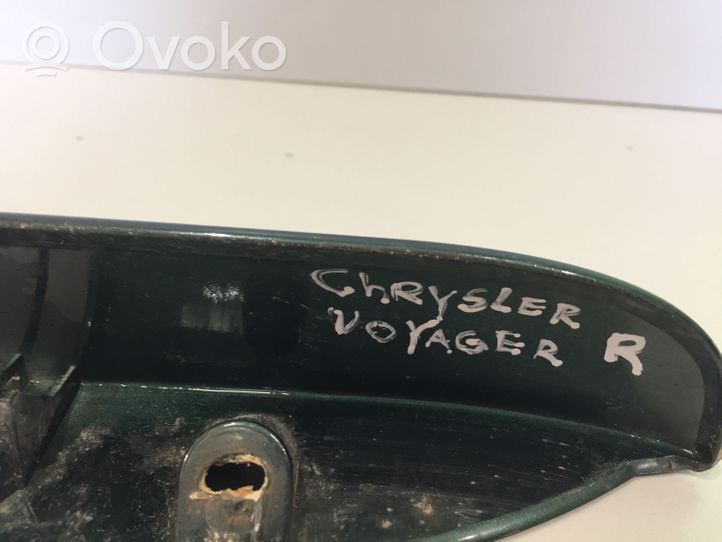 Chrysler Voyager Takaluukun rekisterikilven valon palkki 4576265AF