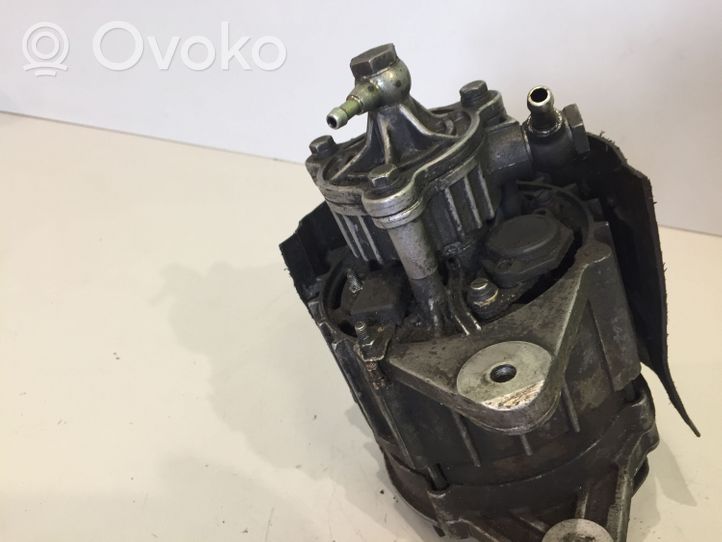 Opel Omega A Generatore/alternatore 120488008