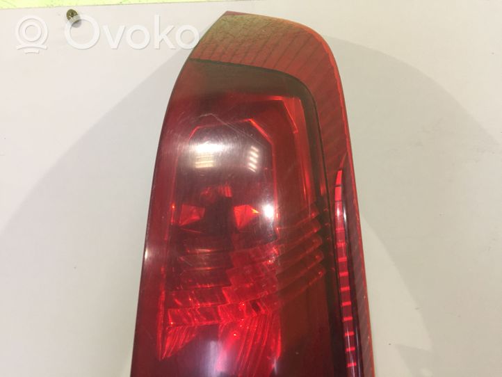 Nissan X-Trail T30 Lampa tylna 