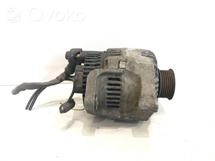 Mitsubishi Carisma Generatore/alternatore 323707