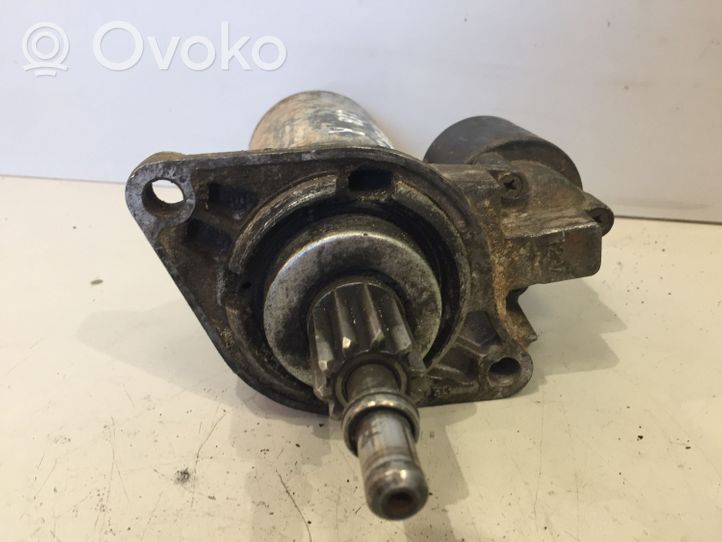 Volkswagen PASSAT B3 Starter motor 02A911023H