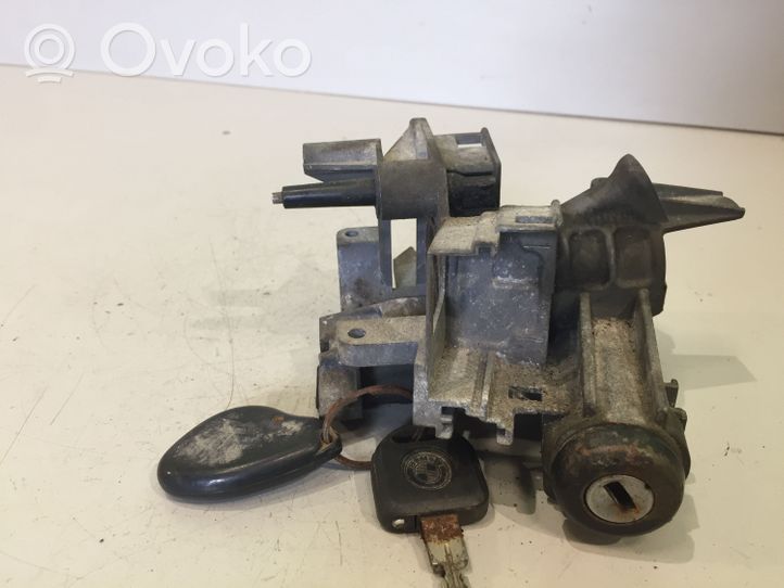 BMW 5 E34 Ignition lock 11552400