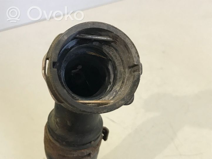 Audi A3 S3 8L Tuyau de liquide de refroidissement moteur 1J0122051AL