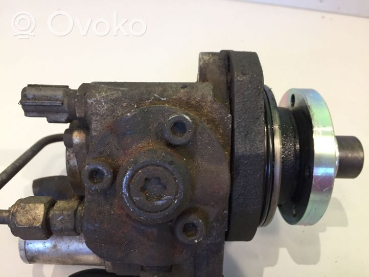 Nissan X-Trail T30 Pompe d'injection de carburant à haute pression 2940000123