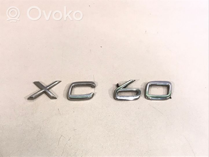 Volvo XC60 Emblemat / Znaczek tylny / Litery modelu 