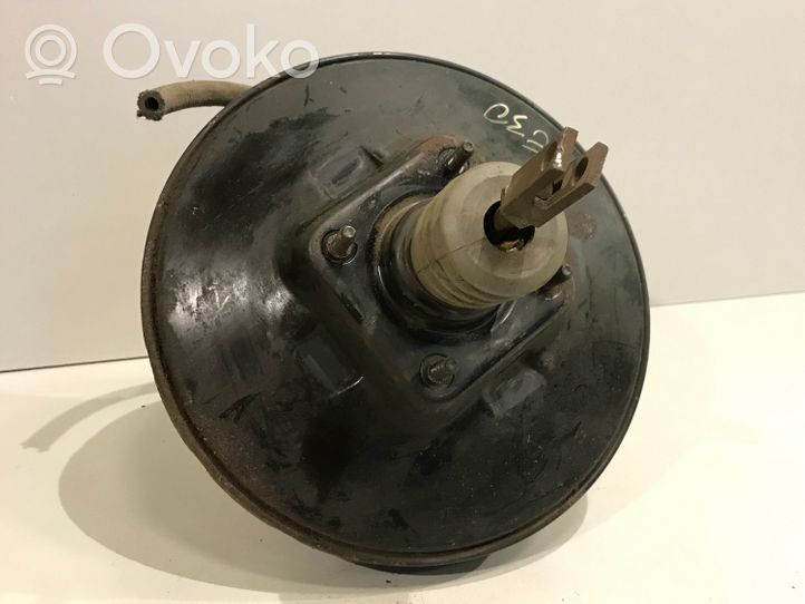 BMW 3 E30 Brake booster 3676201054