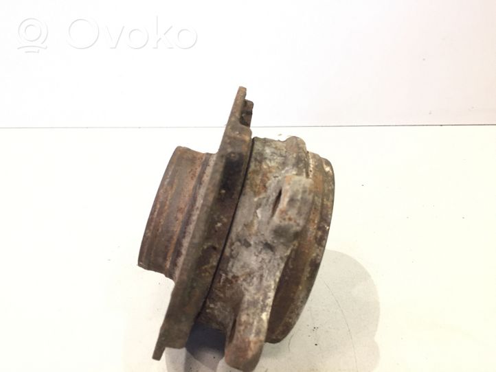 Audi A4 S4 B8 8K Mozzo con cuscinetto ruota anteriore 