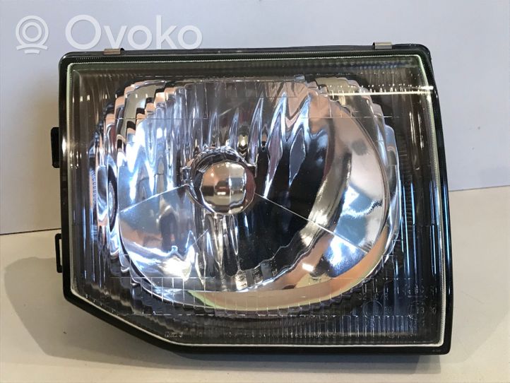 Mitsubishi Pajero Lampa przednia 11087234