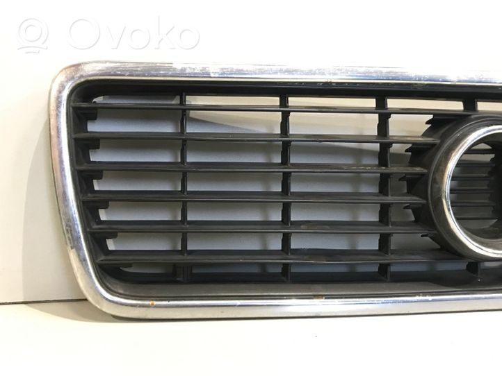 Audi 80 90 S2 B4 Front bumper upper radiator grill 8G0853651G