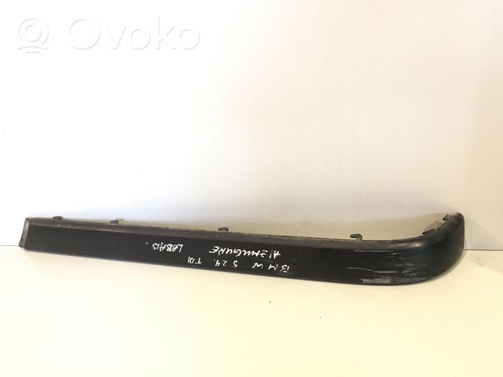 BMW 5 E34 Modanatura della barra di rivestimento del paraurti anteriore 51121944186