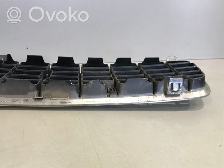 Volvo S60 Front bumper upper radiator grill 9190740