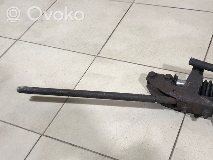 Audi 80 90 B2 Steering rack 7881955118