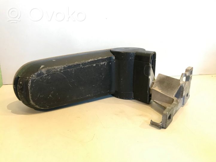 Volkswagen PASSAT B5 Podłokietnik tunelu środkowego 3B0864273