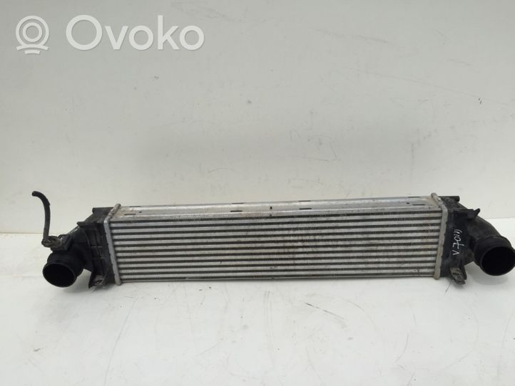 Volvo V70 Starpdzesētāja radiators 2002199