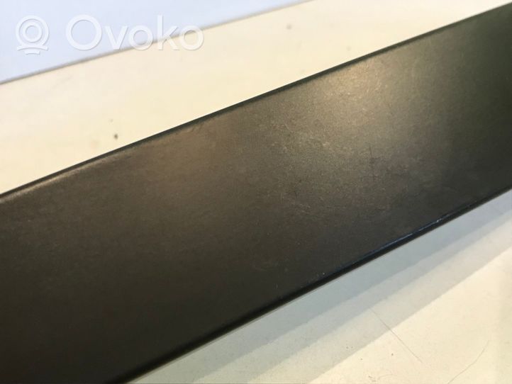 BMW 3 E36 Rivestimento modanatura del vetro della portiera posteriore 