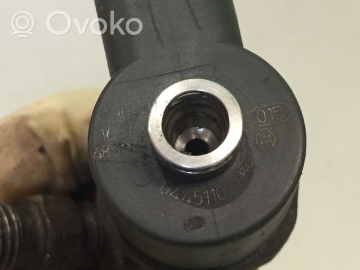 Chrysler Voyager Injecteur de carburant 0445110059