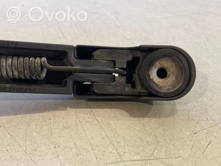 Nissan Note (E11) Ramię wycieraczki szyby tylnej 39873