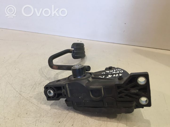 Opel Vivaro Pedale dell’acceleratore 8200289176