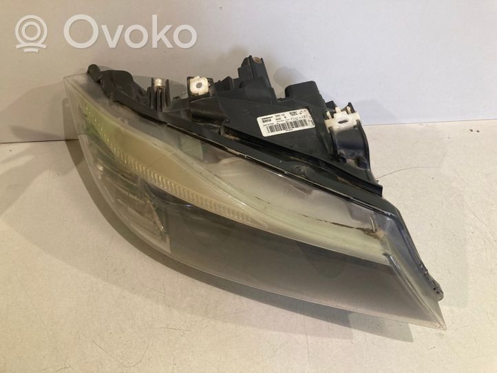 BMW 3 E90 E91 Lampa przednia 89318941