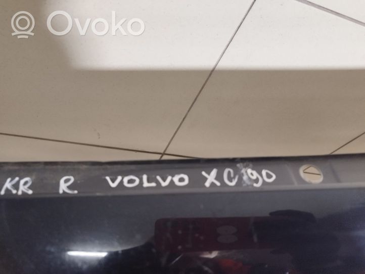 Volvo XC90 Sparnas 