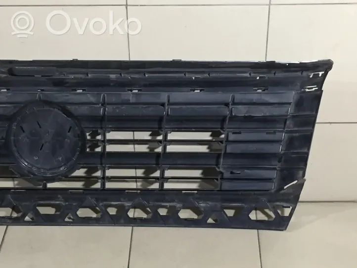 Volkswagen Crafter Maskownica / Grill / Atrapa górna chłodnicy 7C0853653F