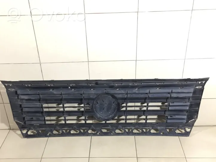 Volkswagen Crafter Maskownica / Grill / Atrapa górna chłodnicy 7C0853653F