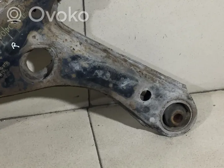 Volkswagen Golf III Front lower control arm/wishbone 