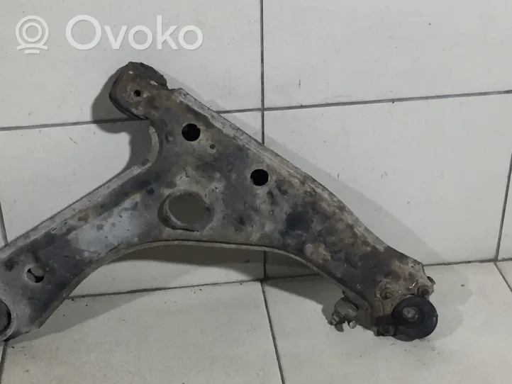 Volkswagen Golf III Front lower control arm/wishbone 