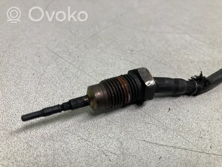 BMW X5 E70 Izplūdes gāzu temperatūras sensors 1718555