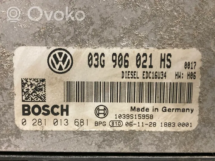 Volkswagen Caddy Calculateur moteur ECU 03G906021HS