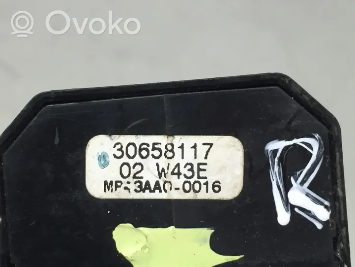 Volvo XC70 Przyciski szyb 30658117
