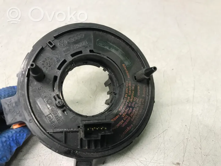 Volkswagen Golf IV Innesco anello di contatto dell’airbag (anello SRS) 1J0959653E