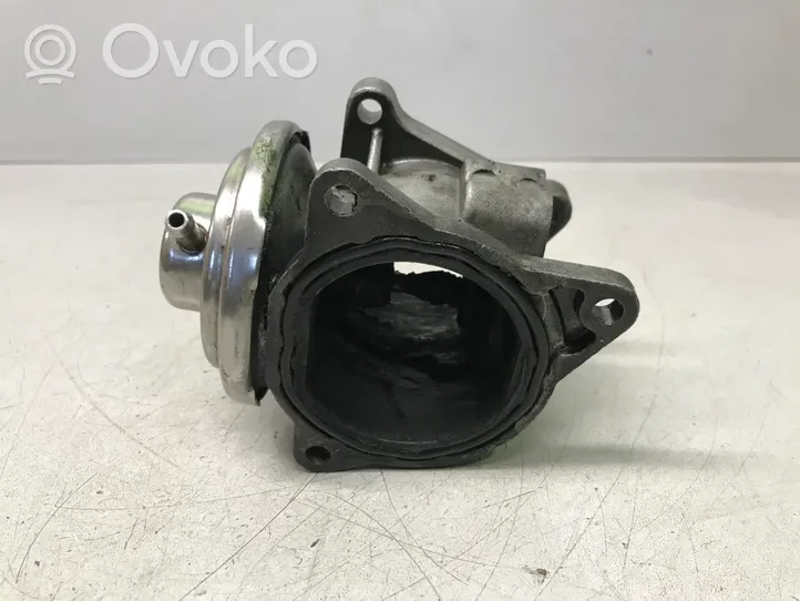 Mitsubishi Grandis EGR valve 