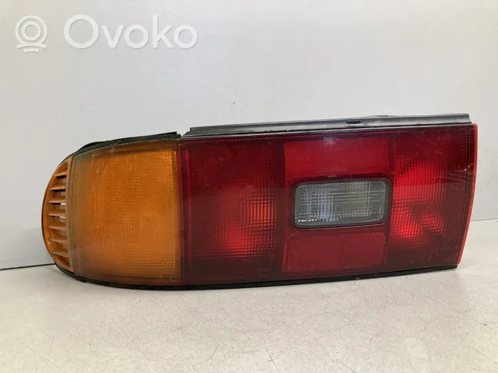 Toyota Celica T180 Lampa tylna 