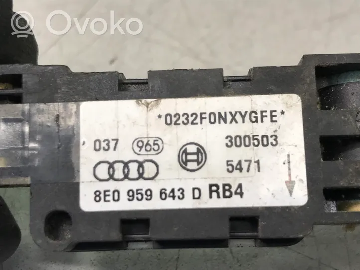 Audi A4 S4 B6 8E 8H Turvatyynyn törmäysanturi 8E0959643D