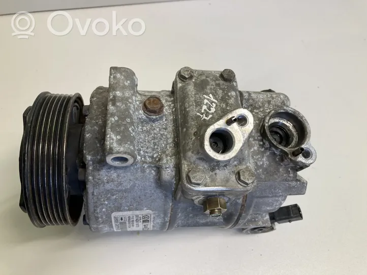 Volkswagen Golf V Kompresor / Sprężarka klimatyzacji A/C 1K0820859F