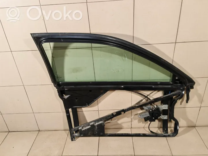 Audi A3 S3 8L Front door window/glass frame 43R00082