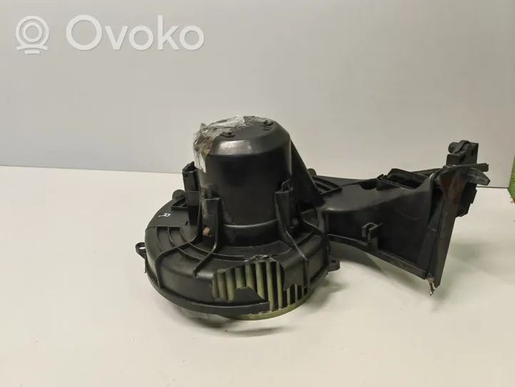 Opel Meriva A Heater fan/blower 13199307