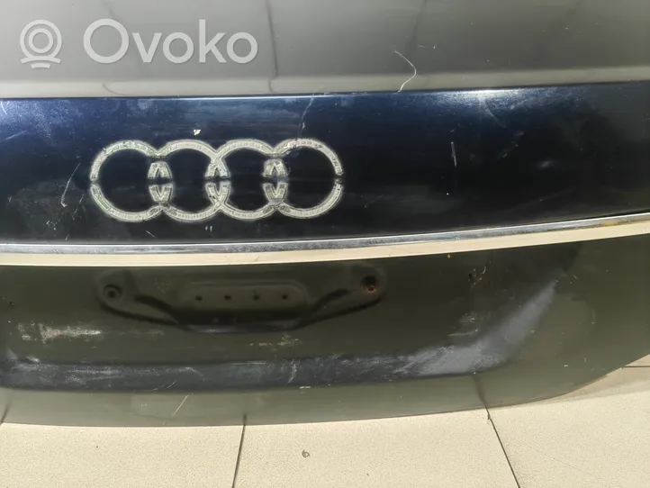 Audi A6 S6 C6 4F Задняя крышка (багажника) 4F5827755D